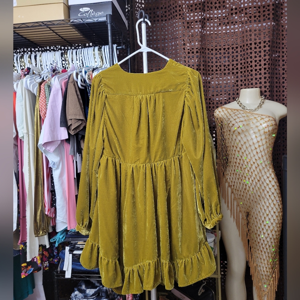 #120- Free People Estella Velvet in Moss NWOT - Picture 6 of 7